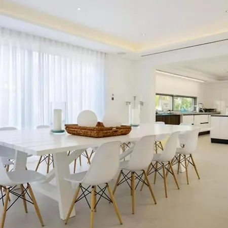 Padre Casa *